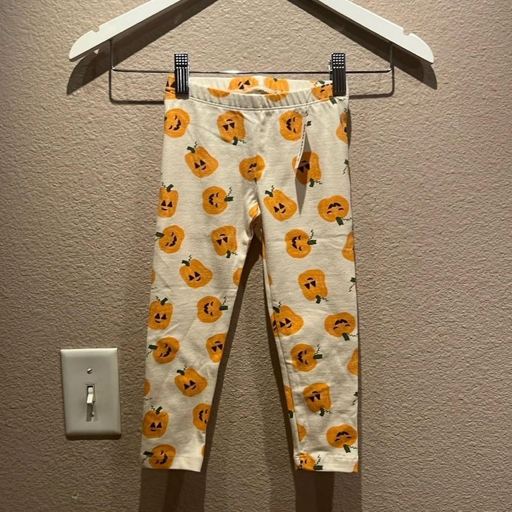 New Old Navy Toddler’s Girls Leggings pumpkin Jack o Lantern Size 3T NWT